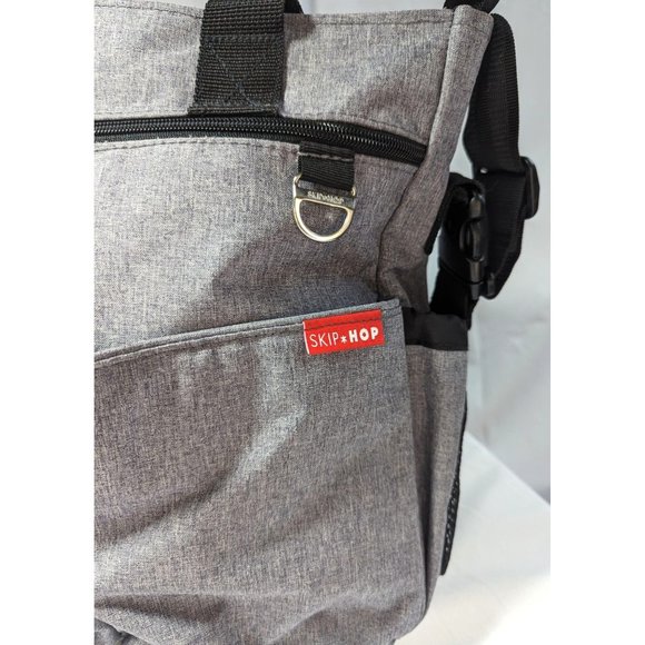 Skip Hop Messenger Diaper Bag, Duo Signature, Heather Grey - Picture 2 of 10